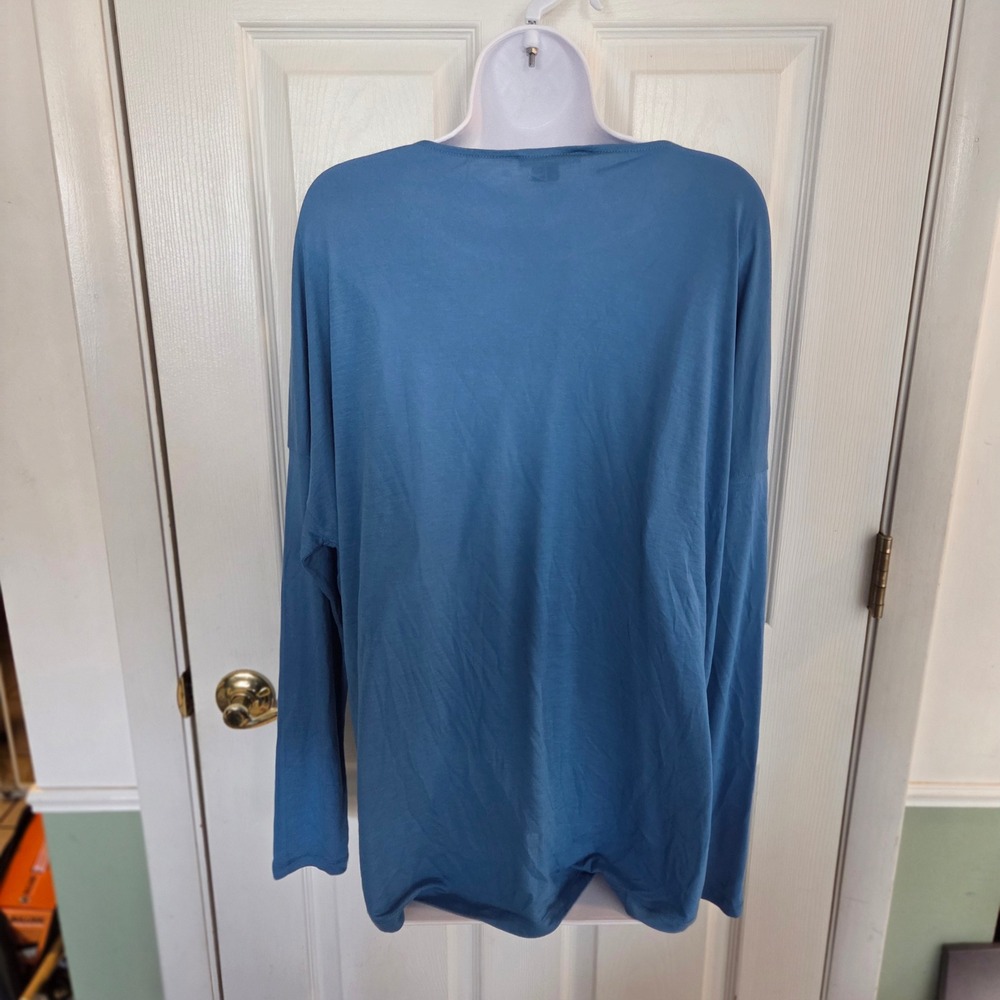 Vince Slate Blue Viscose Scoop Neck Long Sleeve Relaxed Top Womens Medium - Picture 6 of 6